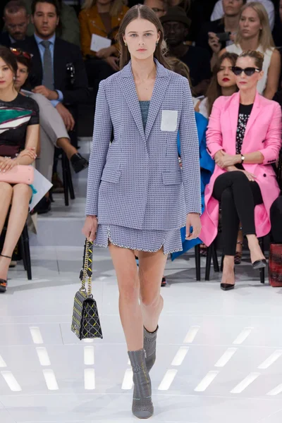Look 21